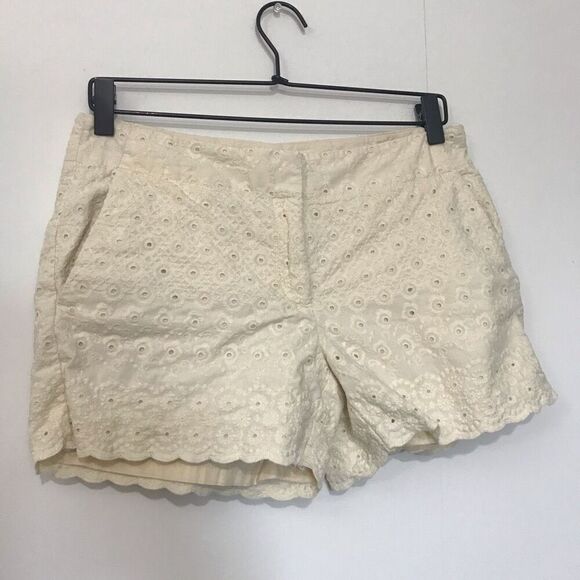 Ann Taylor LOFT Shorts Size 2 White Cream Eyelet - Picture 11 of 15